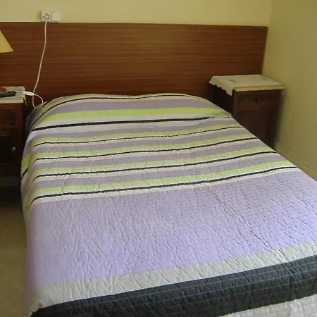 Residencia Ideal Πανσιόν Κοΐμπρα