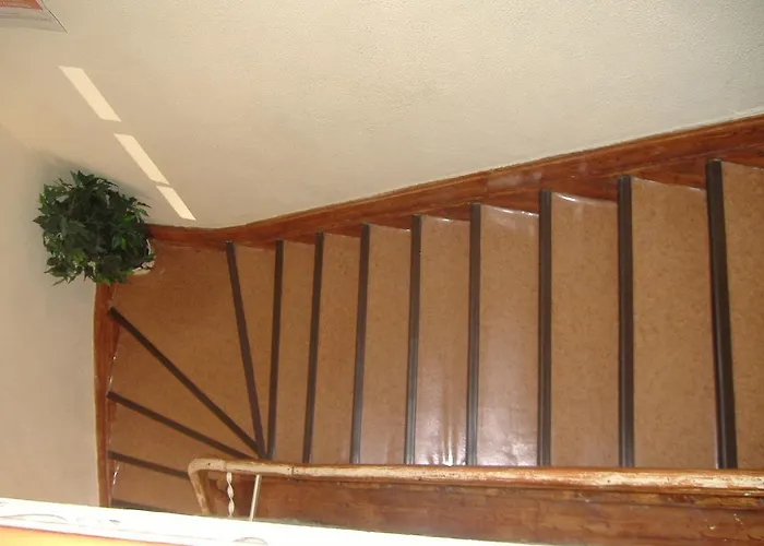 Residencia Ideal Affittacamere 4*